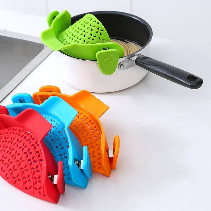 Silikon-Küchensieb Clip Pfanne Abtropfgestell Schüssel Trichter Reis Pasta Gemüse Obst Waschsieb Abtropfen lassen Verbrühungsschutzfilter schwarz von Joom DACH