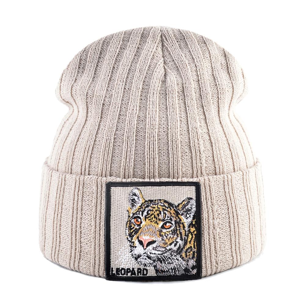 Skullies Beanies Frauen Herbst Winter Streetwear Stricken Mützen Hut Männer Gestrickte Einfarbig Motorhaube Gorras Mit Stickerei Patch Kappe von Joom DACH