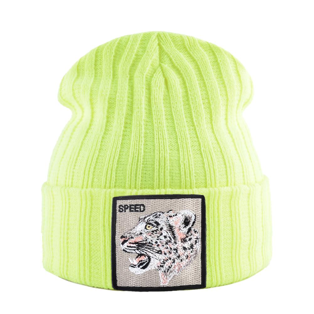 Skullies Beanies Frauen Herbst Winter Streetwear Stricken Mützen Hut Männer Gestrickte Einfarbig Motorhaube Gorras Mit Stickerei Patch Kappe von Joom DACH