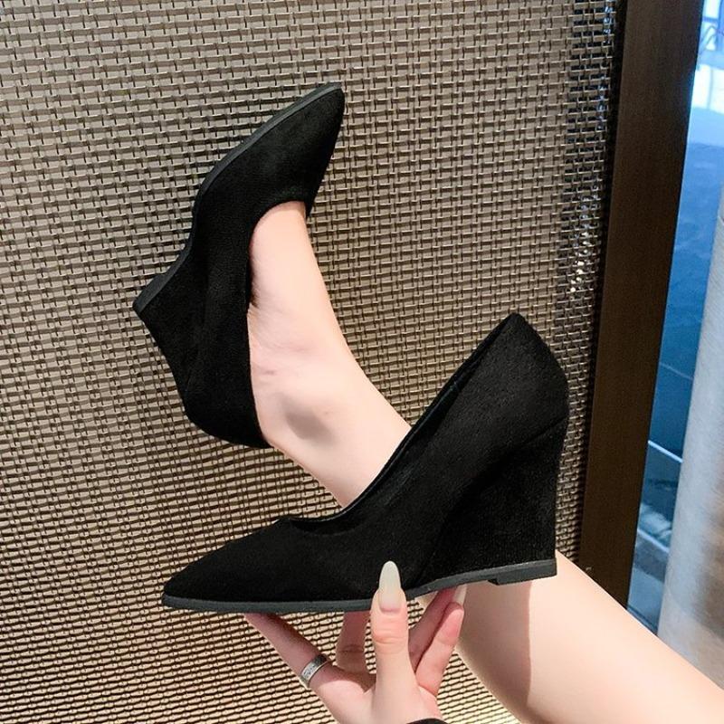 Slip-On Gold Heels Schuhe Flacher Mund Arbeitskleid Professionelle spitze Pumps All-Match Basketball Plateau Sandalen Damen 43 schwarz von Joom DACH