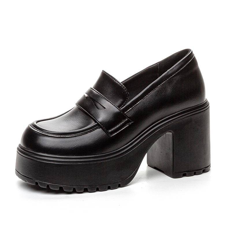 Slipper Damen Mode Lackleder Frühling Sommer Neu Dicksohlige Freizeit-Studentenschuhe Klassische Damen Schwarze Pumps 34 schwarz von Joom DACH