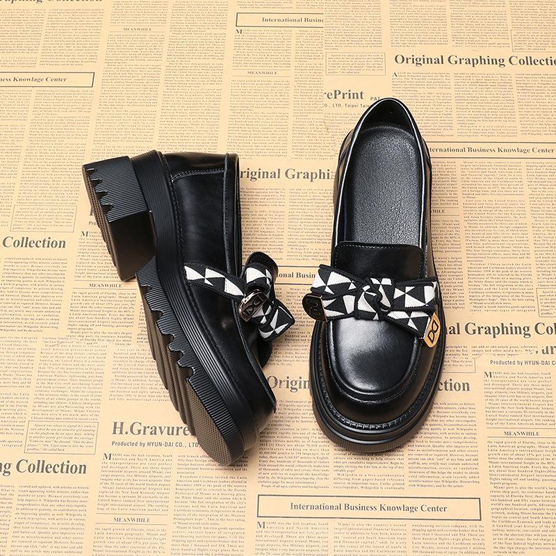 Slipper Echtleder Runde Zehenpartie Damen Flache Freizeitschuhe Ganzjahresmode Flache Laufschuhe 39 schwarz von Joom DACH