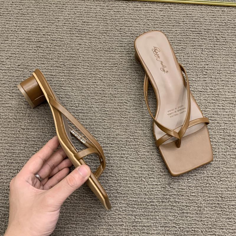 Solide Leder Hausschuhe Damenschuhe High Heels Komfortable Neue Sommer Damenschuhe Frau Mode Coole Maultiere Slides Flip-Flops 40 von Joom DACH