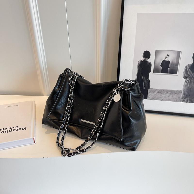 Sommer Freizeit Klapphülle Einzelne Schulter Beliebte Weiche Brottasche Damen All Match Diamant Ketten Tasche schwarz von Joom DACH