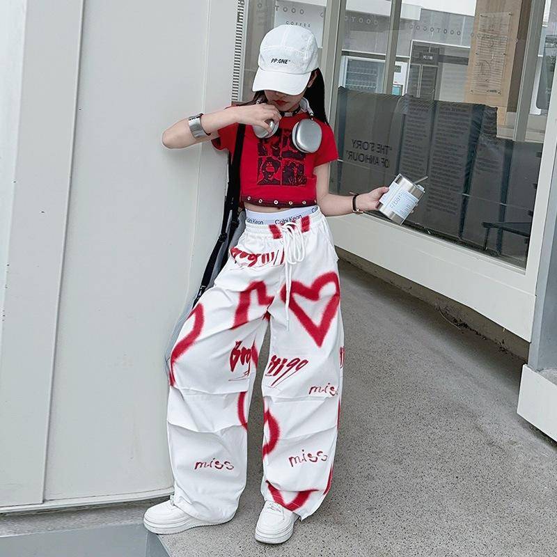 Sommer Frühling Trainingsanzug Mädchen Stoff Herz Set Graffiti T-shirt Top + Lange Weite Bein Hose Kind 2 Stück Set 160 von Joom DACH