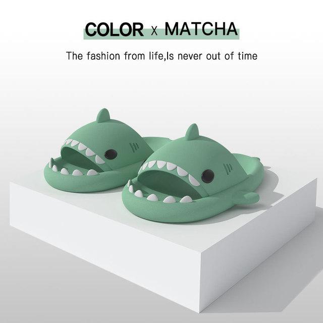 Sommer Hausschuhe Weibliche Schöne Shark Form Rutschen Frauen Schuhe Flip-Flops Männer Paare Cartoon EVA 40-41 hellgrüne von Joom DACH