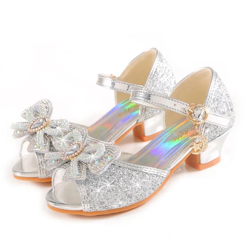 Sommer Mädchen Sandalen mit Absatz Mode Strass Glänzende Glitzer Schuhe Kinder Prinzessin Bowtie Perle Tanzschuh 30 silber von Joom DACH