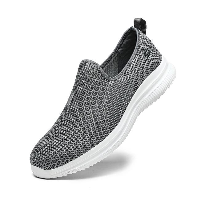 Sommer Mesh Herrenschuhe Leichte Sneaker Herren Mode Lässige Walking Schuhe Atmungsaktive Herren Slipper 45 von Joom DACH