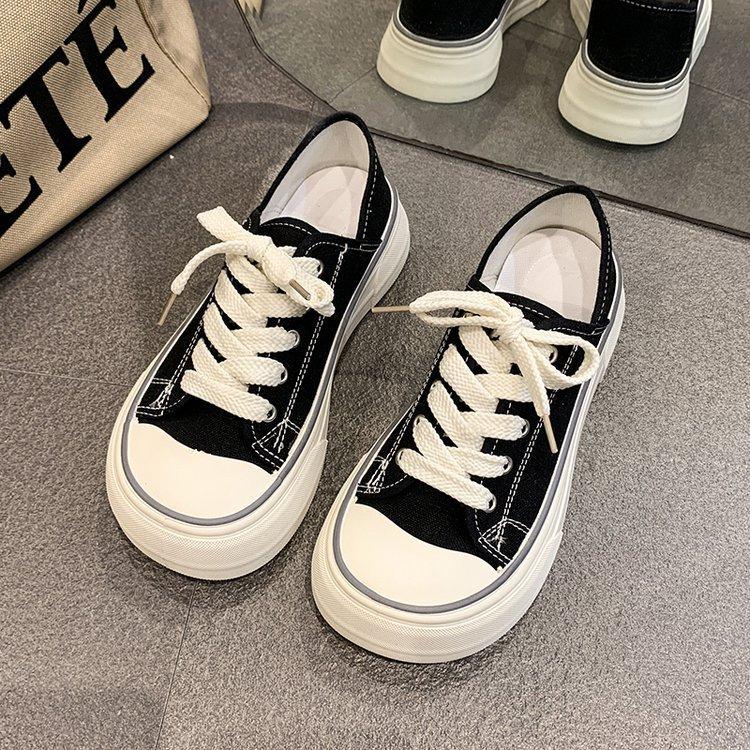 Sommer Neue Atmungsaktive Weiche Unterseite Weiße Schuhe Damen Schnürer Big Head Student Damen Zwei-Wege-Casual Canvas Schuhe Damen 40 von Joom DACH