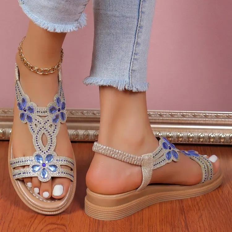 Sommer Neue Böhmische Frauen Leichte Flache Sandalen Damen Weiche Unterseite Slip-on Strandsandalen Damen Casual Sandalen Plus Größe 40 blau von Joom DACH