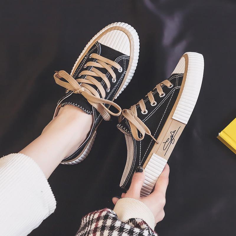 Sommer Neue Canvas Schuhe Damen Low-Top Slipper Halbe Unterstützung Slip-on Hausschuhe Lässige Damenschuhe Modeschuhe 40 schwarz von Joom DACH