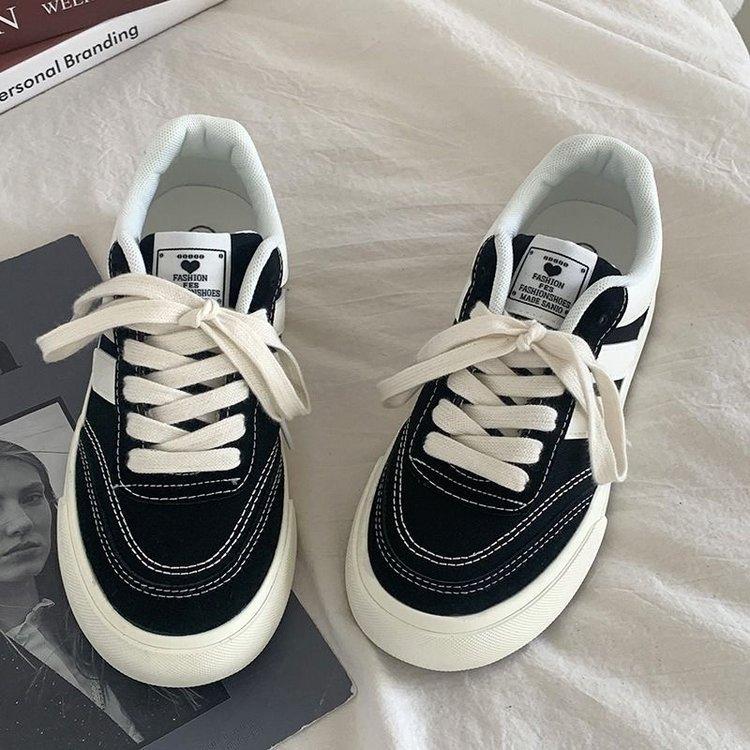 Sommer Neue Farbabstimmung Skateboard-Schuhe mit weicher Unterseite Farbabstimmung Damen Schnürschuhe mit runder Spitze Studenten Retro-Casual-Sneaker im Hong Kong-Stil 40 von Joom DACH