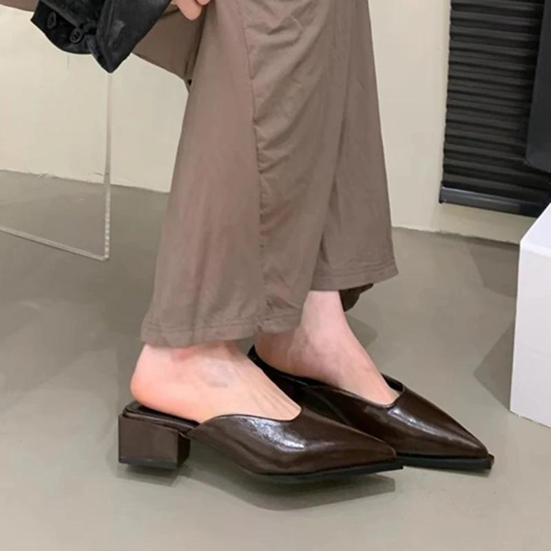 Sommer Neue Hausschuhe mit mittlerem Absatz Close Toe Outdoor Pantoletten Casual Pumps Street Style Damen Sandalen Slip on Halbschuhe Loafer Schuhe 39 braun von Joom DACH