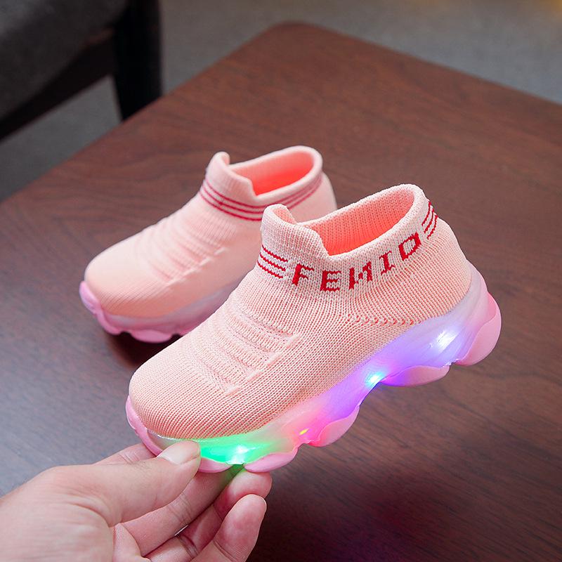 Sommer Neue Mode Kinderschuhe LED Licht Schuhe Fliegende Woven Sneakers Kinder Leuchtende Socken Schuhe 30 rosa von Joom DACH