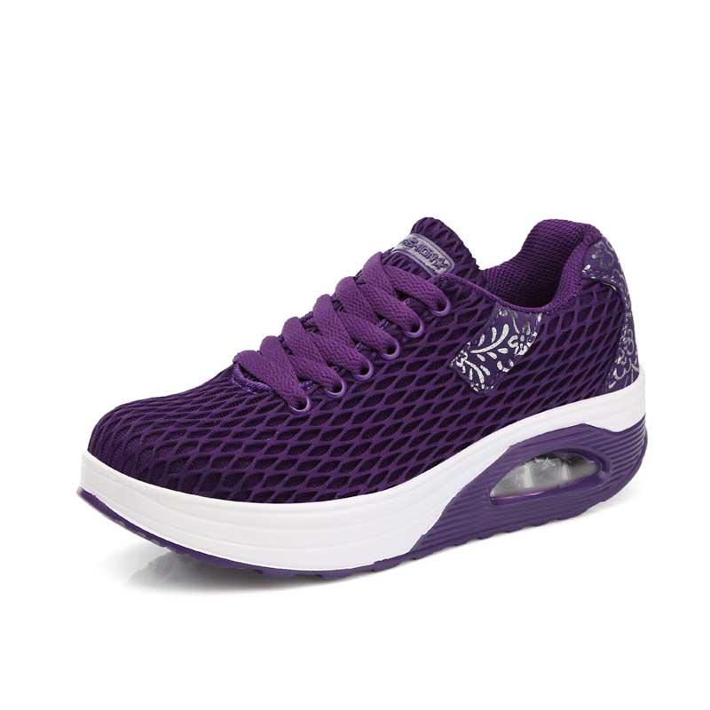 Sommer-Swing-Schuhe aus Mesh mit dicker Sohle und runder Spitze, atmungsaktiv, lässig, bequeme Plateau-Schuhe für Damen mit schrägem Absatz, Outdoor-Sportschuhe 41 violett von Joom DACH