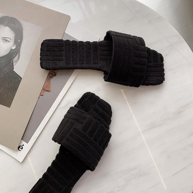 Sommerliche flache Hausschuhe Mode Slingbacks Sandalen Zehenfrei Neuer Trend Strandschuhe Damen Lässig Bequeme Pantoletten Damen Flip-Flops 42 schwarz von Joom DACH