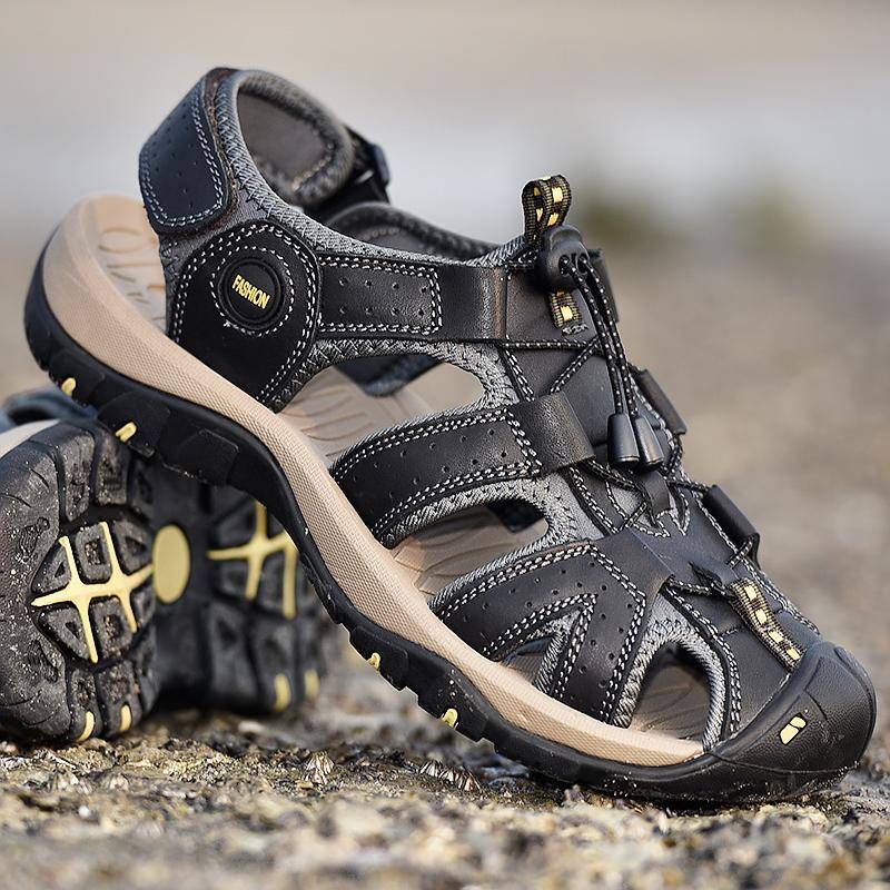 Sommersandalen Herren Baotou Strandschuhe Weichsohlige Leder Anti-Rutsch Outdoor Hohl Atmungsaktiv Täglich Lässig Herrenschuhe Hausschuhe 46 schwarz von Joom DACH