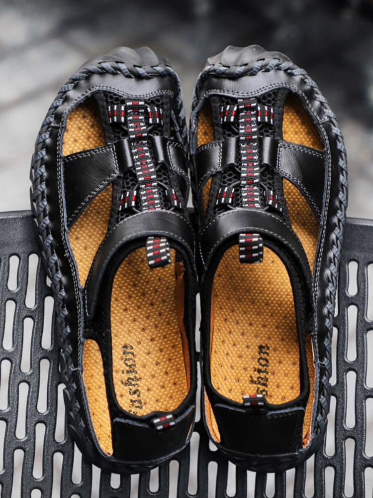 Sommersandalen aus Leder für den Außenbereich, für Herren, Strandschuhe, luxuriöse, atmungsaktive Freizeitsandalen für Herren, Watschuhe, rutschfeste Komfort-Hausschuhe 39 schwarz von Joom DACH