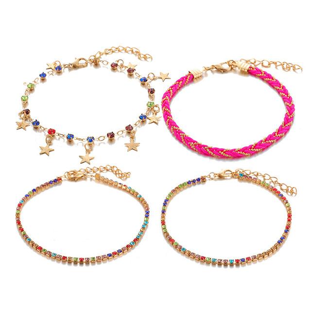 Stapelbare Fußkettchen-Armbänder für Frauen, Gold, verstellbar, mehrlagig, Pailletten, Strand-Fußkettchen-Set, Mädchen, bunte Perlen, Fußkette, Boho-Schmuck von Joom DACH