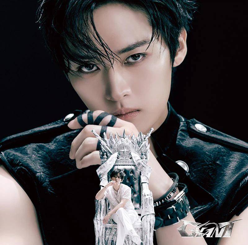 Stray Kids JAPAN 2. Album 'GIANT' (STAY Japan Fan Club/Solo Jacke Limitierte Version) Leeknow von Joom DACH