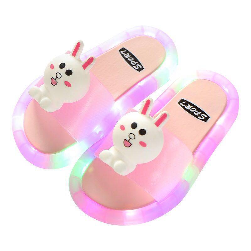 Süße Mädchen Hausschuhe Kinder Einhorn LED Kinder Hausschuhe Baby Sandalen Kinder Schuhe für Mädchen Jungen Leuchtende Schuhe Kleinkind 24/25# Süße Mädchen Hausschuhe Kinder Einhorn LED Kinder Hausschuhe Baby Sandalen Kinder Schuhe für Mädchen Jungen Leuchtende Schuhe Kleinkind 24/25# von Joom DACH