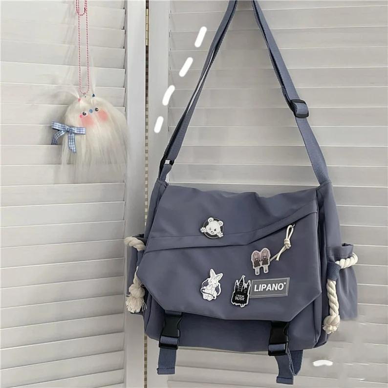 Süße Tasche, Kawaii Schulrucksack, Messenger Bag, Anime Crossbody Bag, Tote Schultertasche mit Anhänger blau von Joom DACH