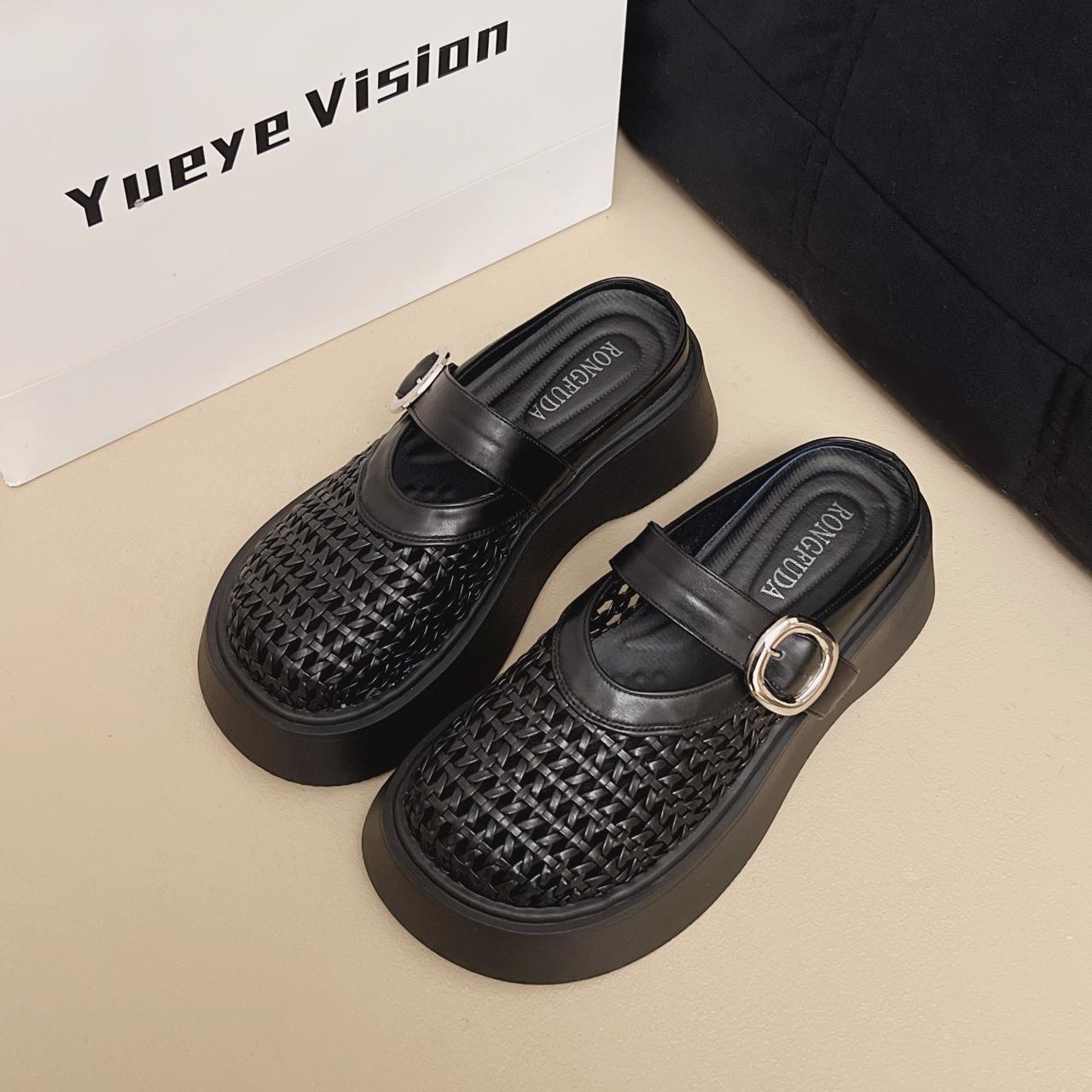 TUINANLE Women's Mules Slip on Walking Shoes Platform Thick Comfortable Chunky Heeled Slides Slippers Backless Penny Loafers Dressy Shoes for Women 40 schwarz TUINANLE Women's Mules Slip on Walking Shoes Platform Thick Comfortable Chunky Heeled Slides Slippers Backless Penny Loafers Dressy Shoes for Women 40 schwarz von Joom DACH