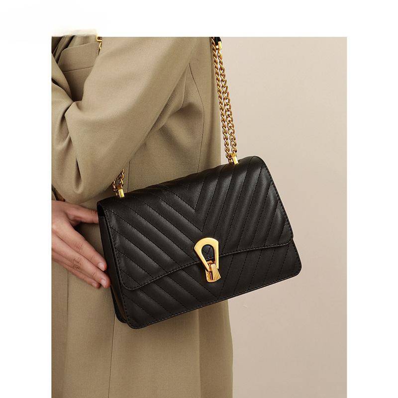 Tasche Damen Umhängetasche Damen Achseltasche Frühling Sommer Premium Leder Schultertasche Kettentasche von Joom DACH