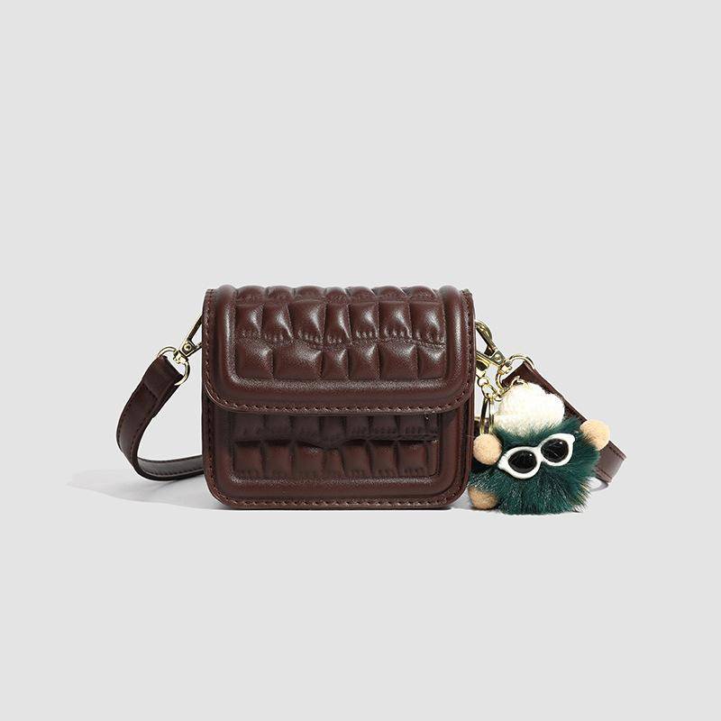 Taschen für Damen im Herbst und Winter, kleine quadratische Tasche mit Nischenstruktur, Puff-Diamant-Box-Tasche, lässige, vielseitige Umhängetasche mit einer Schulter von Joom DACH