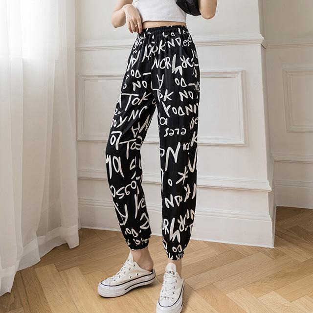 Tie Dye Ink Painting Bound Leg Pants für Damen, Lockere und dünne Eisseide Casual Chiffon Haremshose, Sport Laternenhose One size von Joom DACH