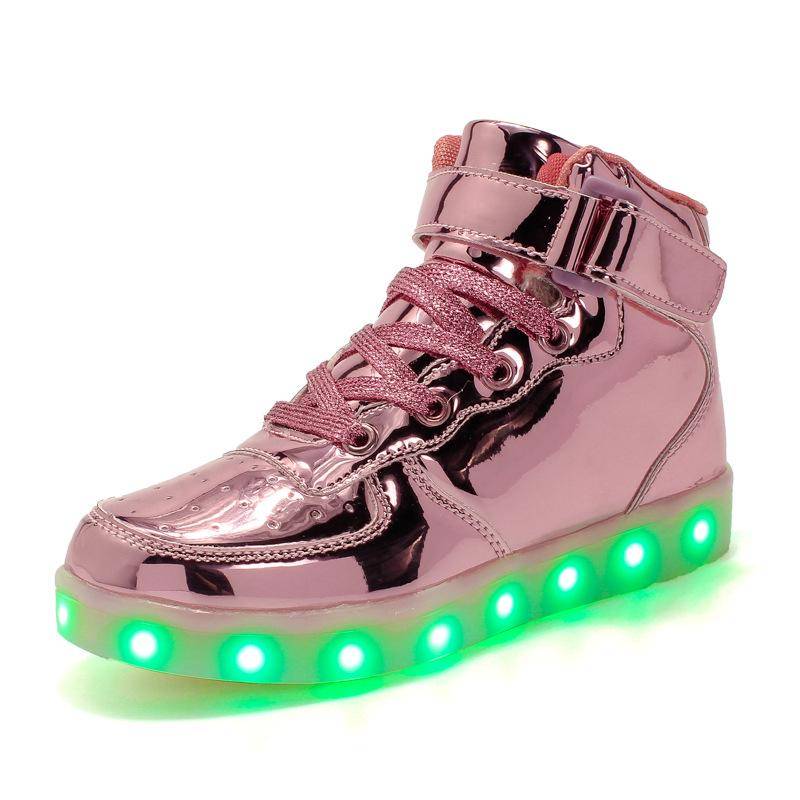 Trendige High-Top-Schuhe mit LED-Beleuchtung: Wiederaufladbare, leuchtende Sport-Sneaker für Kinder, Männer und Frauen 36 von Joom DACH