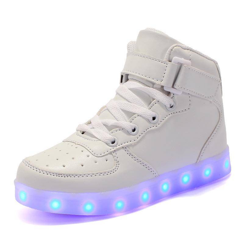 Trendige High-Top-Schuhe mit LED-Beleuchtung: Wiederaufladbare, leuchtende Sport-Sneaker für Kinder, Männer und Frauen 41 von Joom DACH