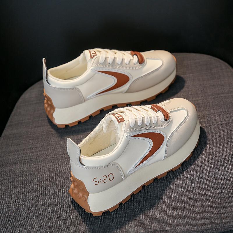 Trendige koreanische Version der neuen Daddy-Schuhe für Damen Frühling Studenten Allround-Sportschuhe Streetstyle Schuhe mit Absatz 39 von Joom DACH