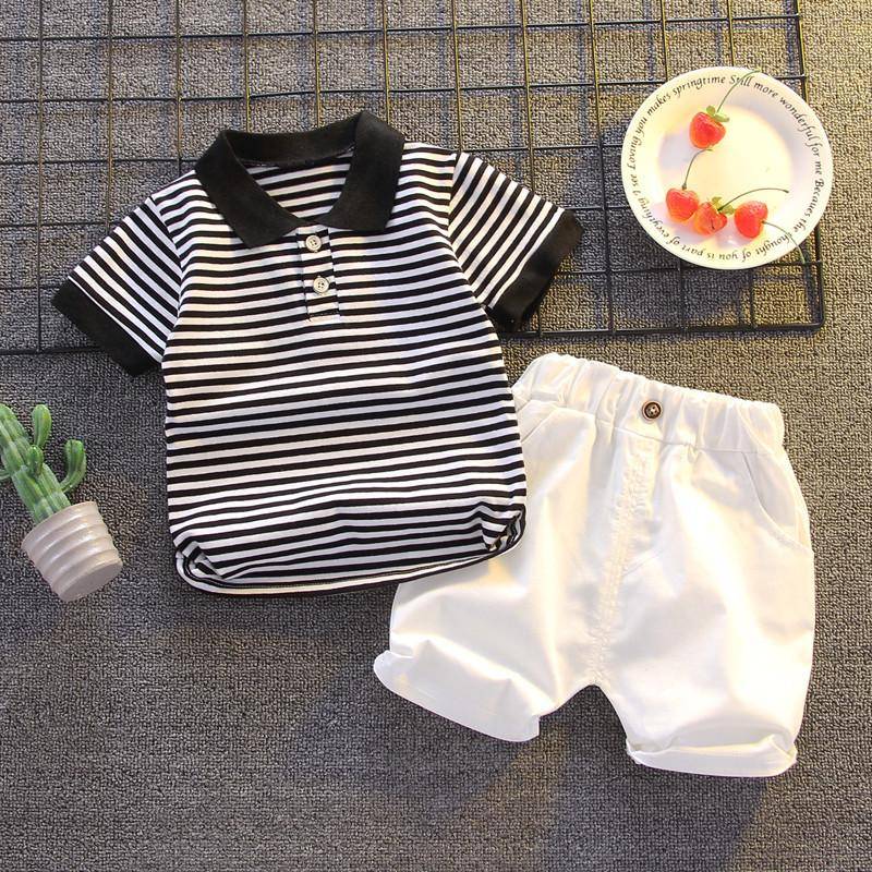Trendiges Sommer-Set aus gestreiftem Poloshirt und Shorts für Jungen 90 cm weiß von Joom DACH