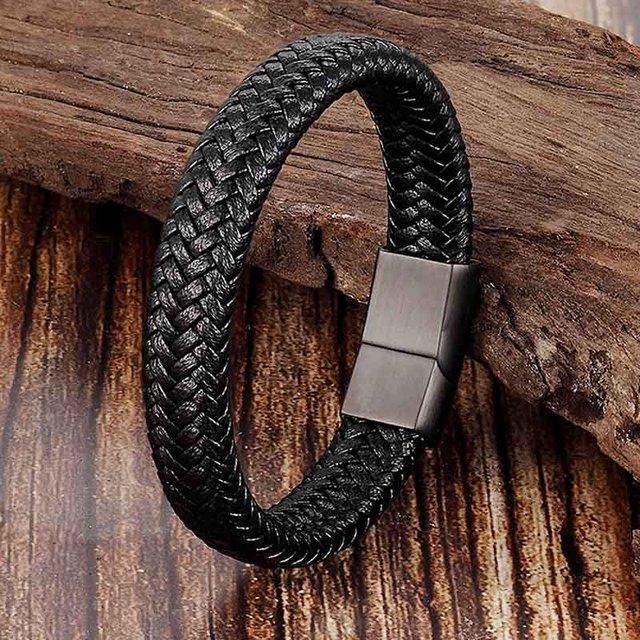 Trendy Männer Schmuck Rot Geflochtene Leder Seil Armband Schwarz Magnetische Schnalle Armbänder Punk Männer Handgelenk Band Pulsera Hombre 19cm von Joom DACH