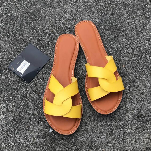 Übergröße Neue Damen Strandsandalen Mode Draußen Moderne Pantoletten Marke Flach Mit PU Leder Sandale Frau Slip On Damen Schuhe 41 gelb von Joom DACH