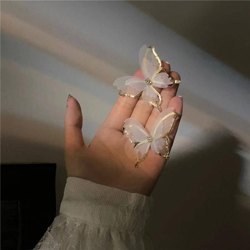 Übertriebene schwarz-weiße hohle Netz-Schmetterlings-Ohrstecker für Frauen, Party-Schmuck, Geschenk weiß von Joom DACH