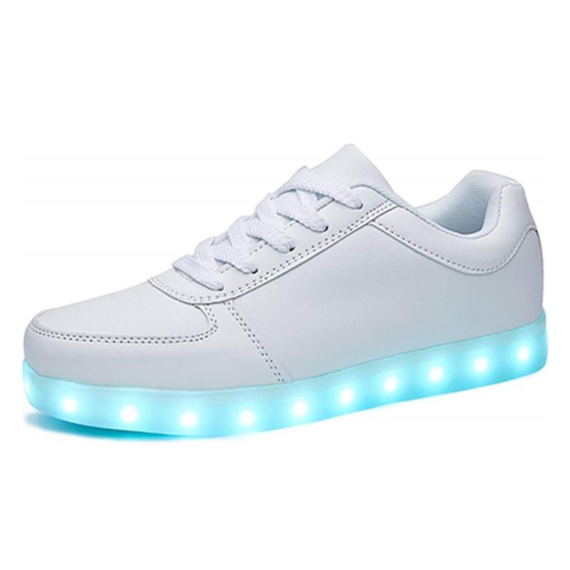 USB Wiederaufladbare LED Leucht Turnschuhe: Bunte leuchtende Schuhe für Männer & Frauen 39 weiß von Joom DACH