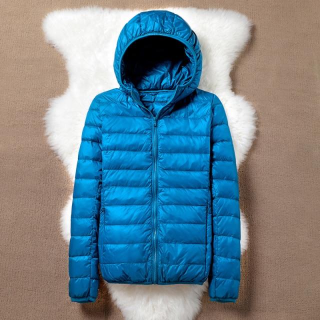 Ultra-leichte Plus Größe Dünne Unten Jacke Frauen Herbst Winter Dünne Kurze Mit Kapuze Warme Weiße Ente Unten Mantel Frauen oberbekleidung XXXL Ultra-leichte Plus Größe Dünne Unten Jacke Frauen Herbst Winter Dünne Kurze Mit Kapuze Warme Weiße Ente Unten Mantel Frauen oberbekleidung XXXL von Joom DACH
