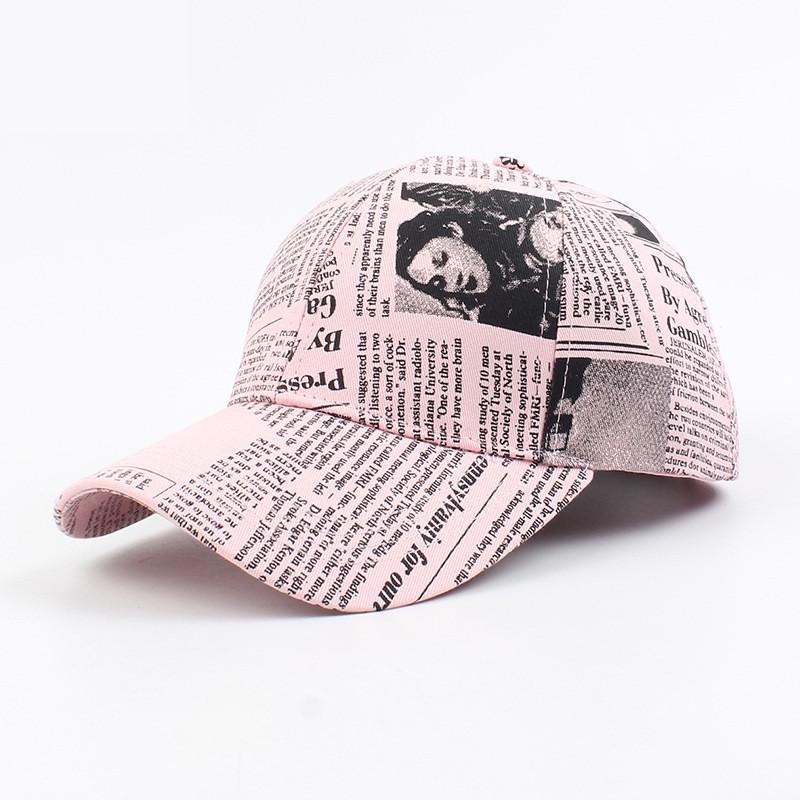Unisex Zeitung Design Kappe Casual Graffiti Druck Baseball Kappe Einstellbare Hüte Für Frauen Männer Straße Hip Hop Hut 54cm-62cm rosa von Joom DACH