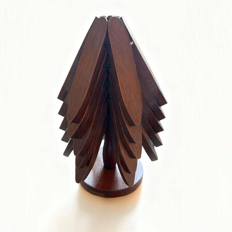 Untersetzer aus Holz für heiße Gerichte Faltbare Baumform Schwarznuss Tischmattenhalter Hitzebeständiges Pad-Set Untersetzer für Teekanne Töpfe Weihnachts-Tischsets 5PCS von Joom DACH