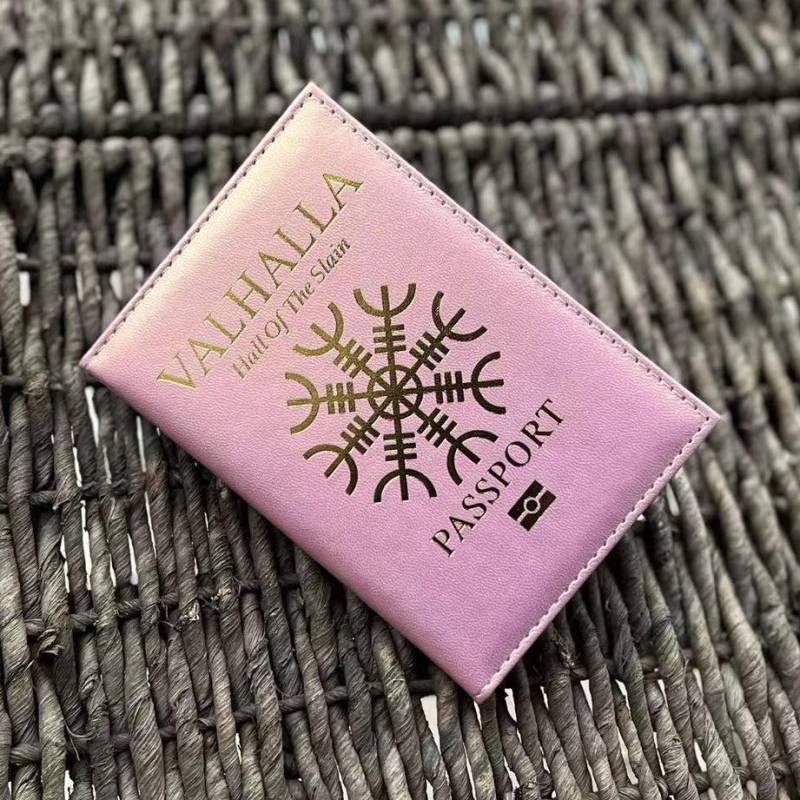 Valhalla Passhülle, limitierte Auflage, mythologische Geschichte, Valhalla Hills Patch, Reisepasshülle rosa von Joom DACH