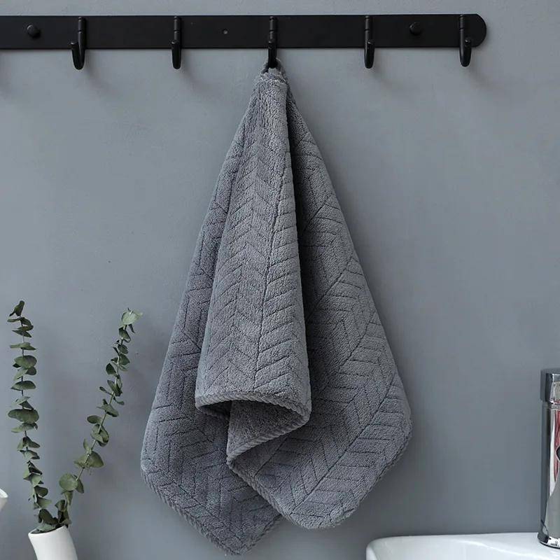 Verdicktes Badetuch aus Korallensamt-Baumwolle erhöht die Wasseraufnahme Badetuch für Erwachsene weich und affin Haushalt schnelltrocknend von Joom DACH