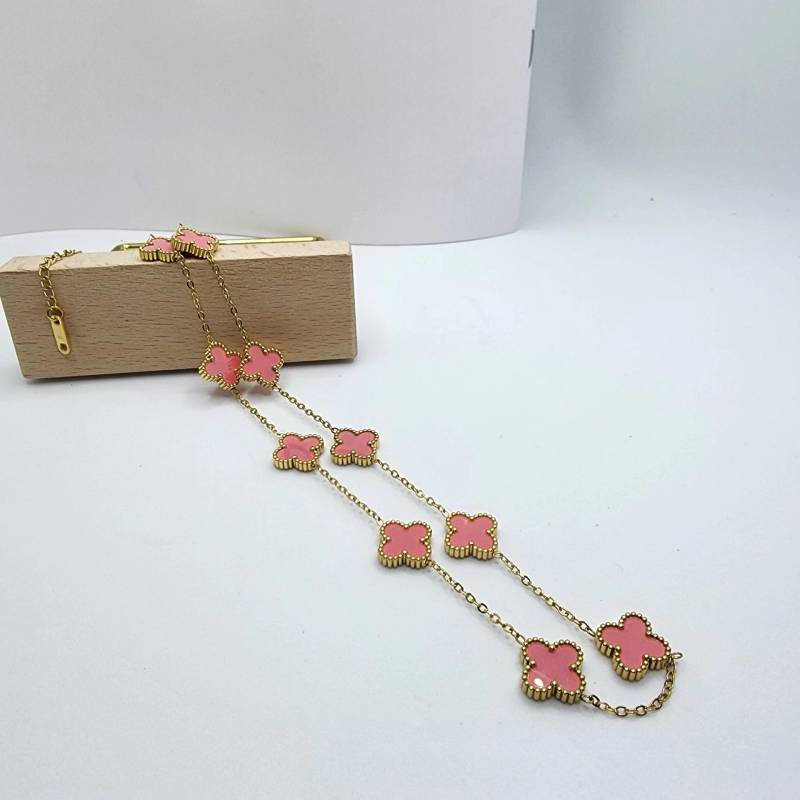 Vierblättriges Kleeblatt Halskette Leichte Luxus Einfache Blume Schlüsselbein Kette Damen Haute Sense Halskette 18K rosa von Joom DACH