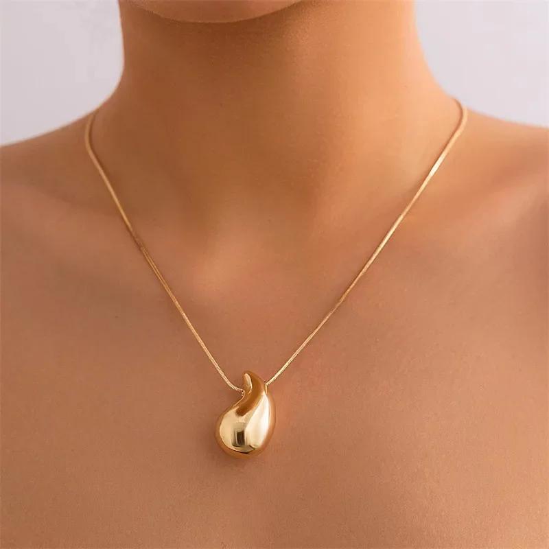 Vintage Gold Farbe Überzogen Chunky Dome Drop Halsketten für Frauen Mode Glänzend Dicken Teardrop Halskette Schmuck Geschenke Großhandel gold von Joom DACH
