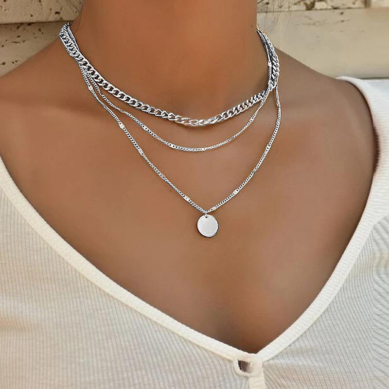 Vintage Halskette an Halskette Damenschmuck Layered Accessoires für Mädchen Kleidung Ästhetische Geschenke Modeanhänger 2022 silber Vintage Halskette an Halskette Damenschmuck Layered Accessoires für Mädchen Kleidung Ästhetische Geschenke Modeanhänger 2022 silber von Joom DACH