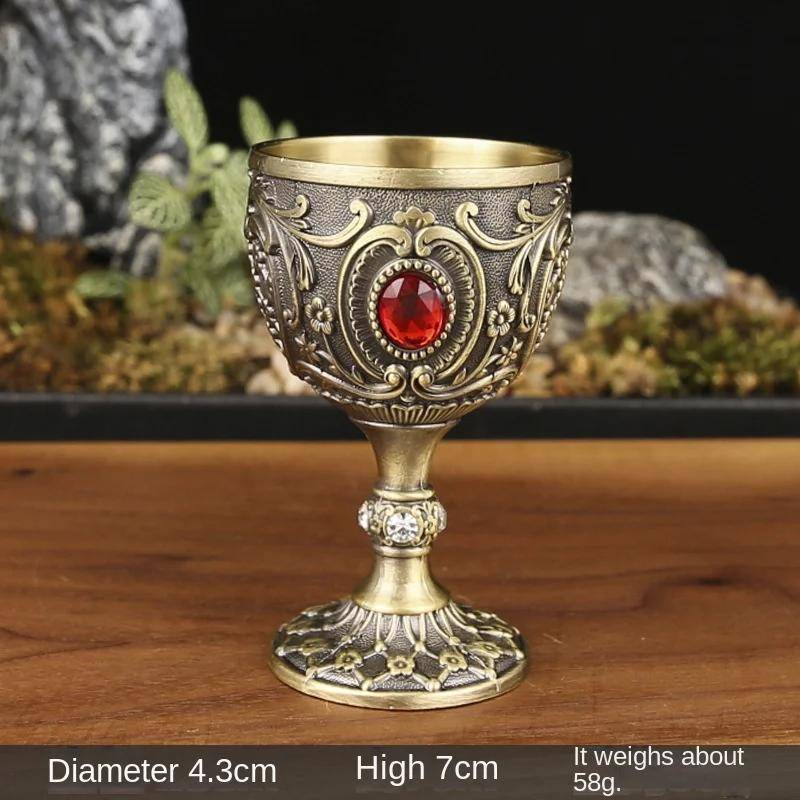 Vintage Heiliger Gral Mittelalterlicher Kelch Handgraviertes Metall Weinglas Europäischer Stil Heimbar Trinkgeschirr Esszimmer und Heimdekor bronze von Joom DACH