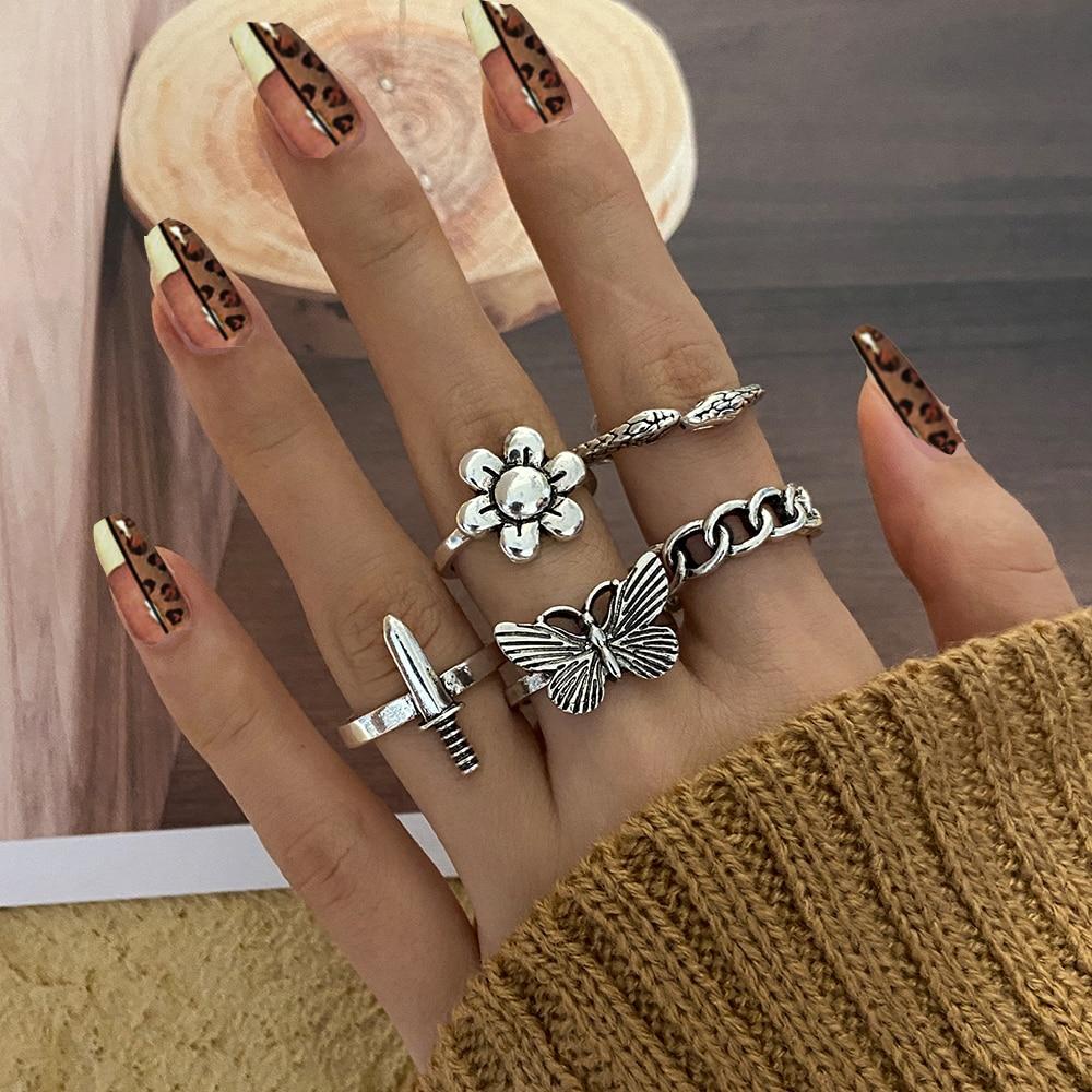 Vintage versilberter Engelsflügel-Ring für Damen, Gothic, Punk, Steampunk, Herz, Schmetterling, Totenkopf, Ring-Sets, Party-Schmuck 54608 von Joom DACH