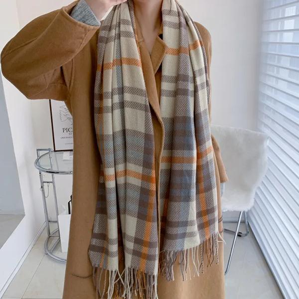 WTEMPO Damen Herbst Winter Süße Kältefeste Schals Retro Elegant Kariert Kleines Liebesmuster Bedruckt Weihnachten Neujahr Warme Warme Quastenschals Geschenke 67*198cm orange von Joom DACH