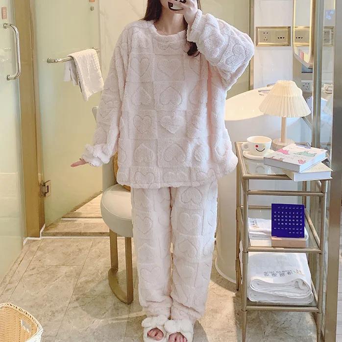 Warmes Pyjama-Set für Damen, Winter, verdickter Winter, Korallensamt-Pyjama, Flanell, große Größe, Pyjama, Heimkleidung 6XL von Joom DACH